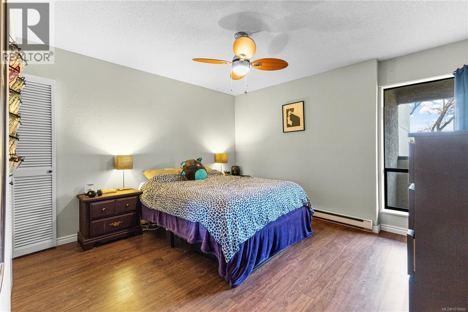 309 3277 Glasgow Avenue, Saanich