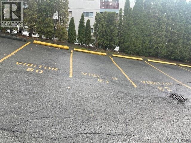 309 3277 Glasgow Avenue, Saanich