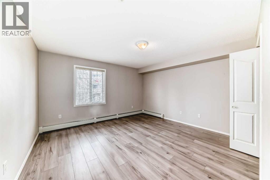 Single Family House for Sale in   Country Village Bay NE Country Hills Village Calgary 