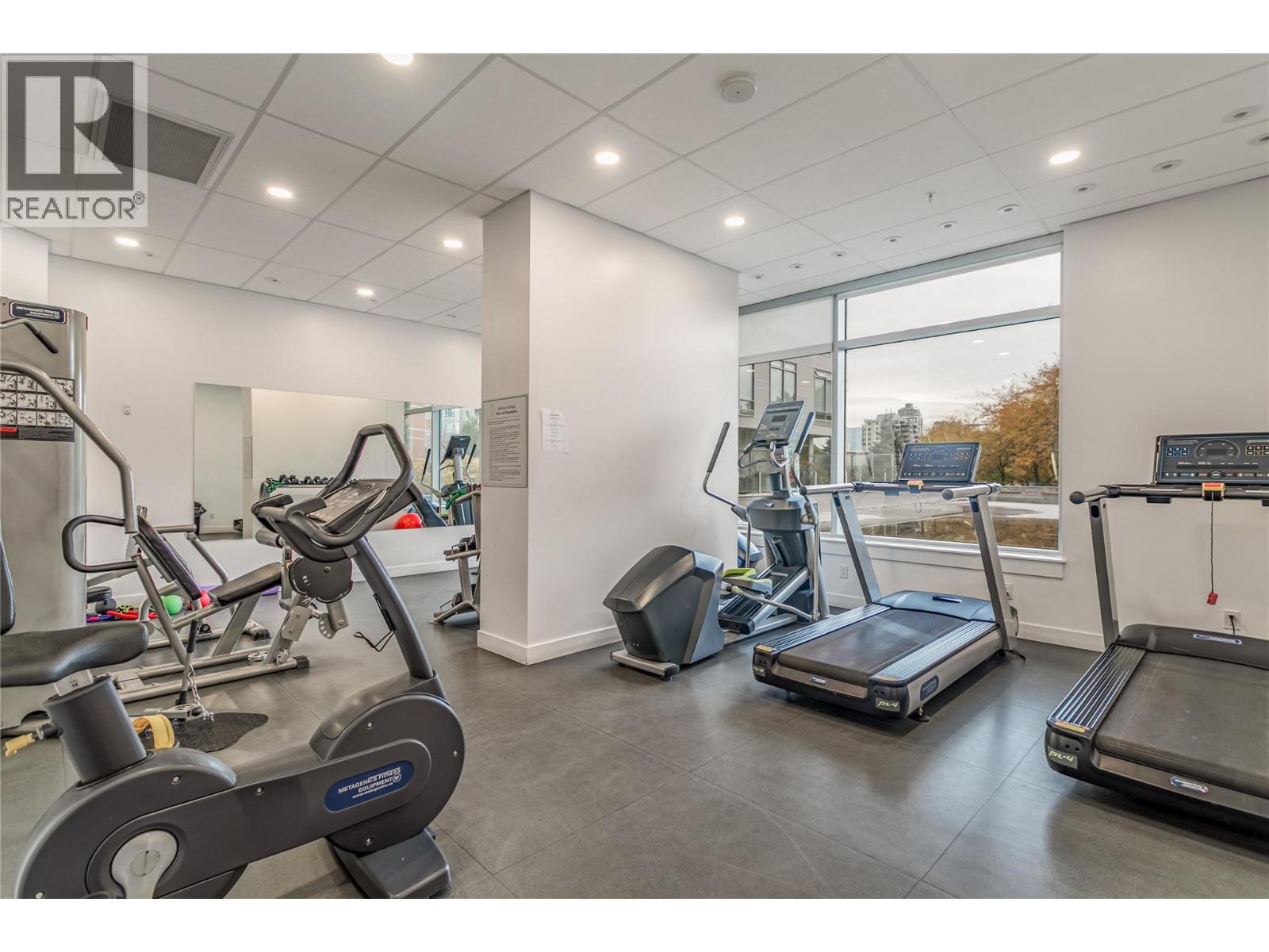 502 1151 Sunset Drive, Kelowna