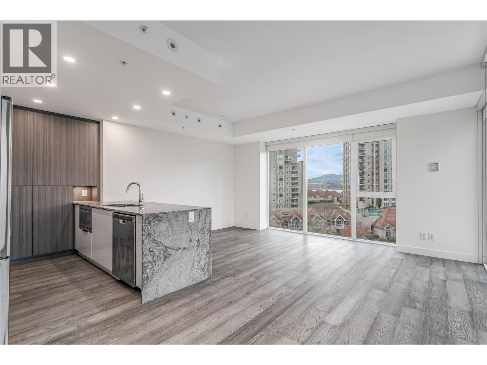 502 1151 Sunset Drive, Kelowna