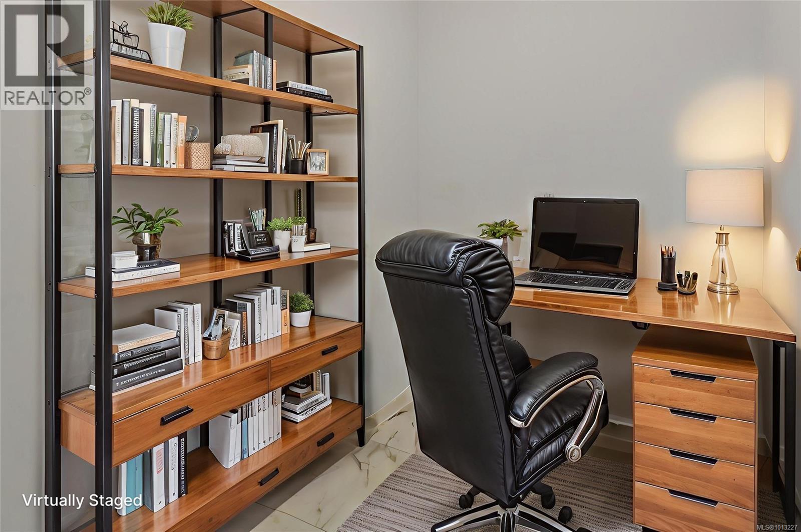 7037 WALLACE Dr, Central Saanich