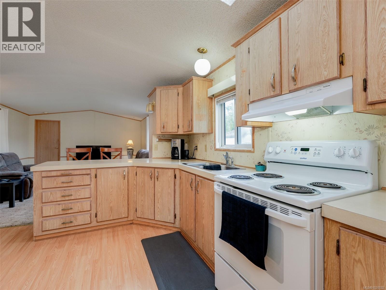 220 2779 Stautw Rd, Central Saanich