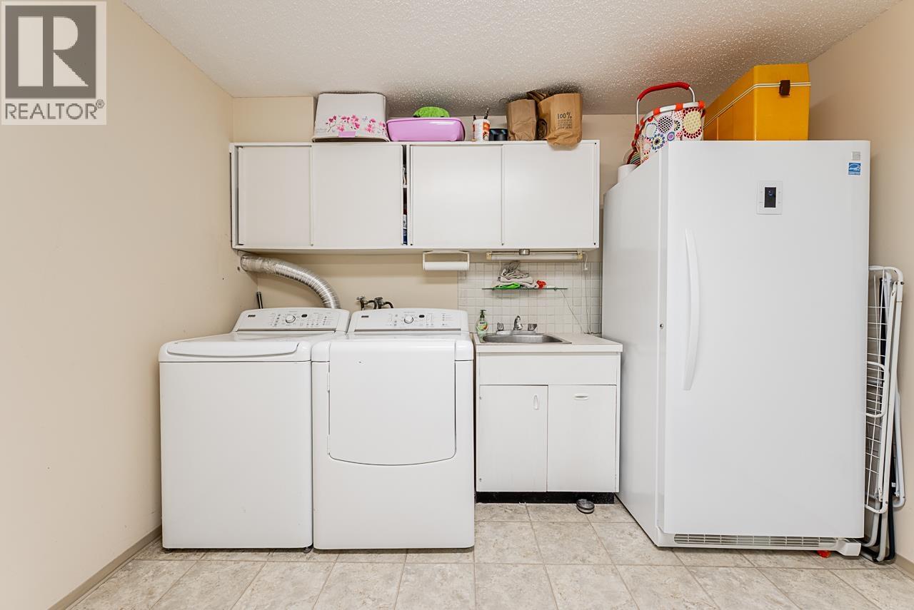 5651 WESTHAVEN ROAD, West Vancouver