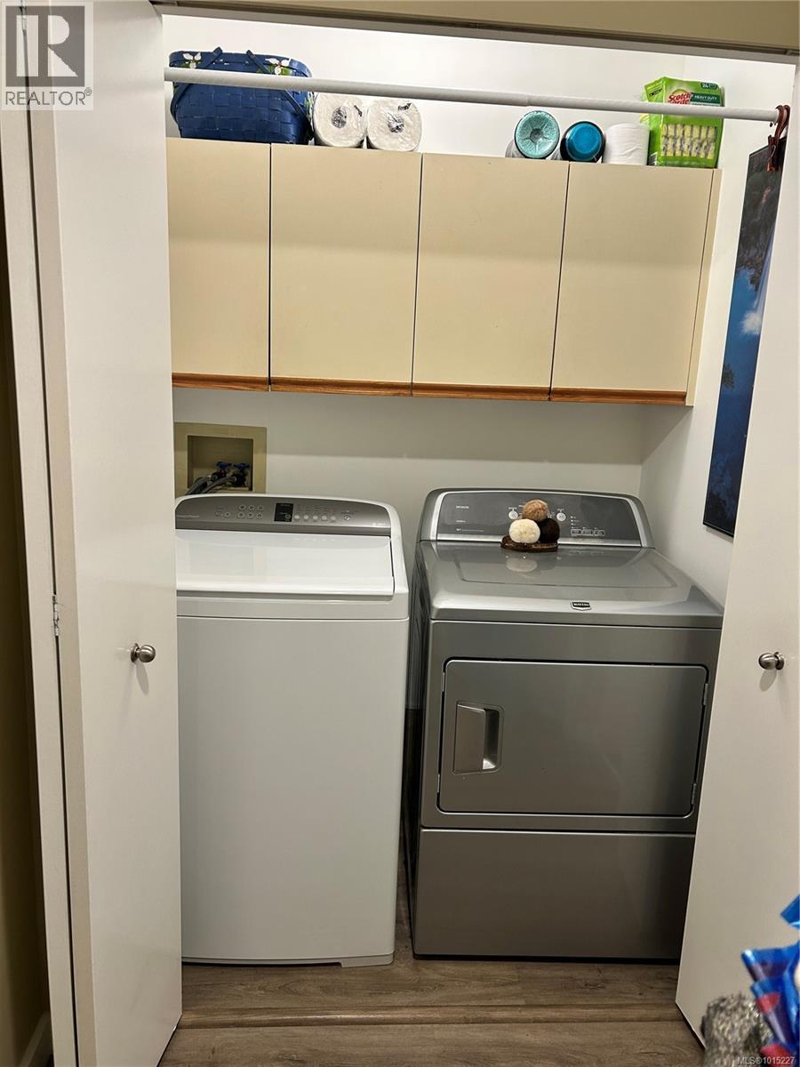 3619 Park Lane, Cobble Hill