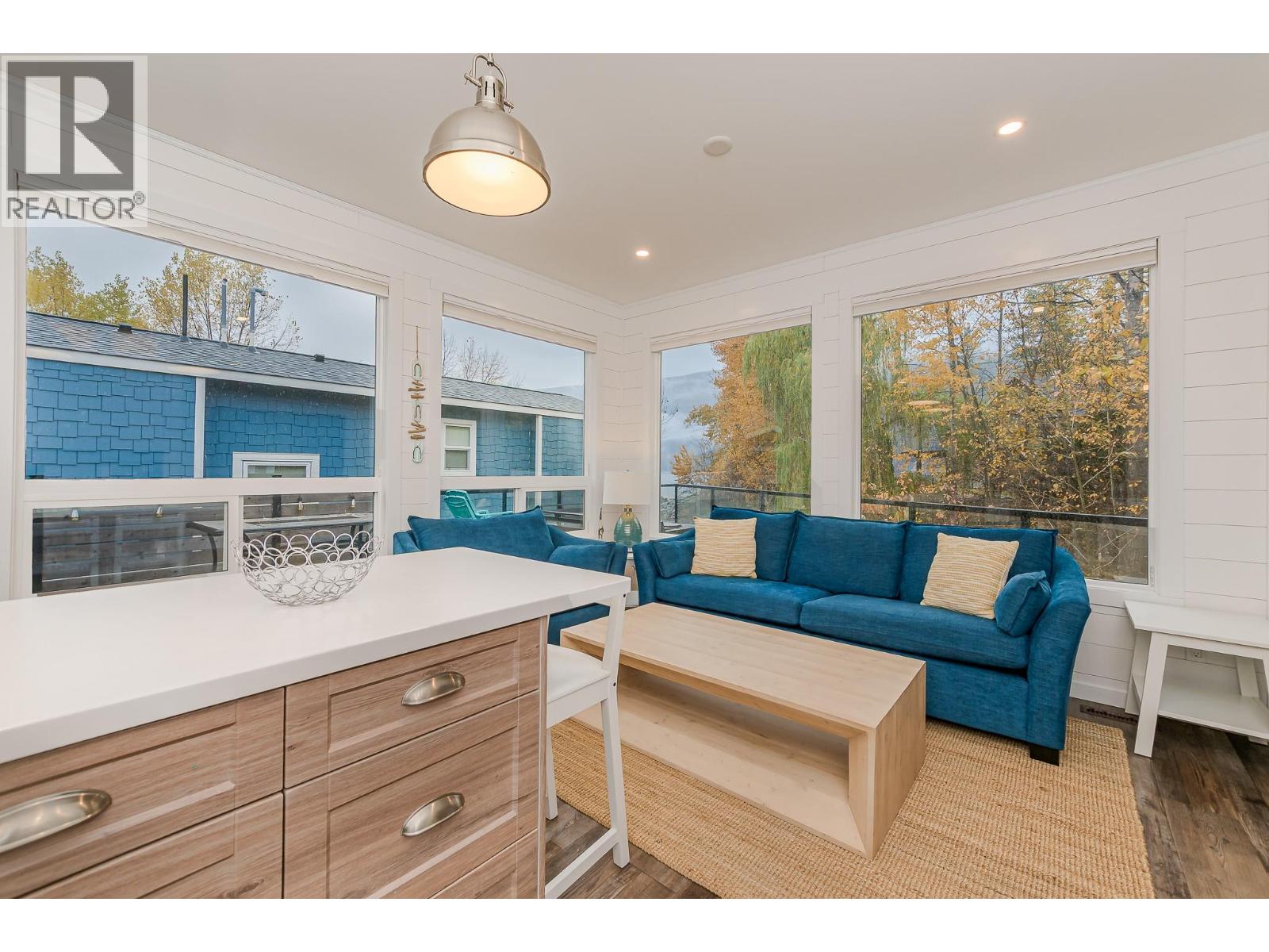 76 8843 97A Highway, Swansea Point