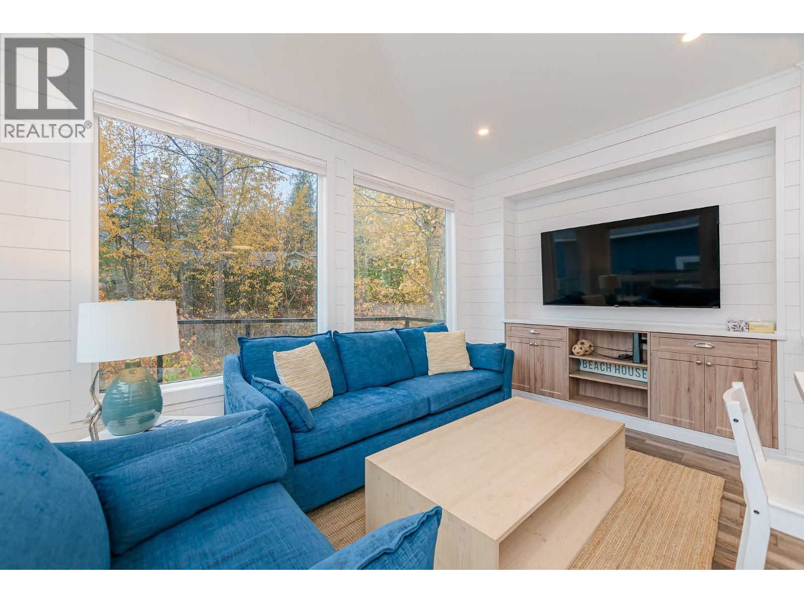 76 8843 97A Highway, Swansea Point