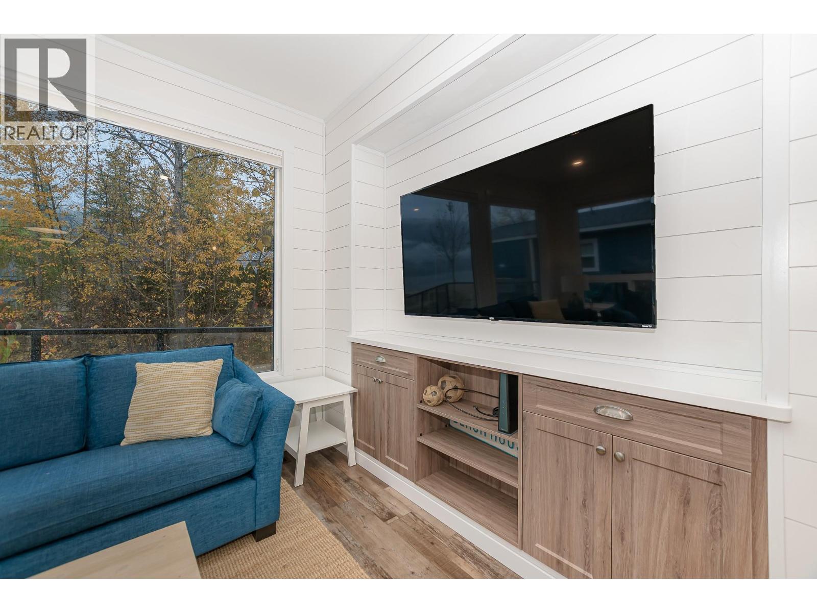 76 8843 97A Highway, Swansea Point