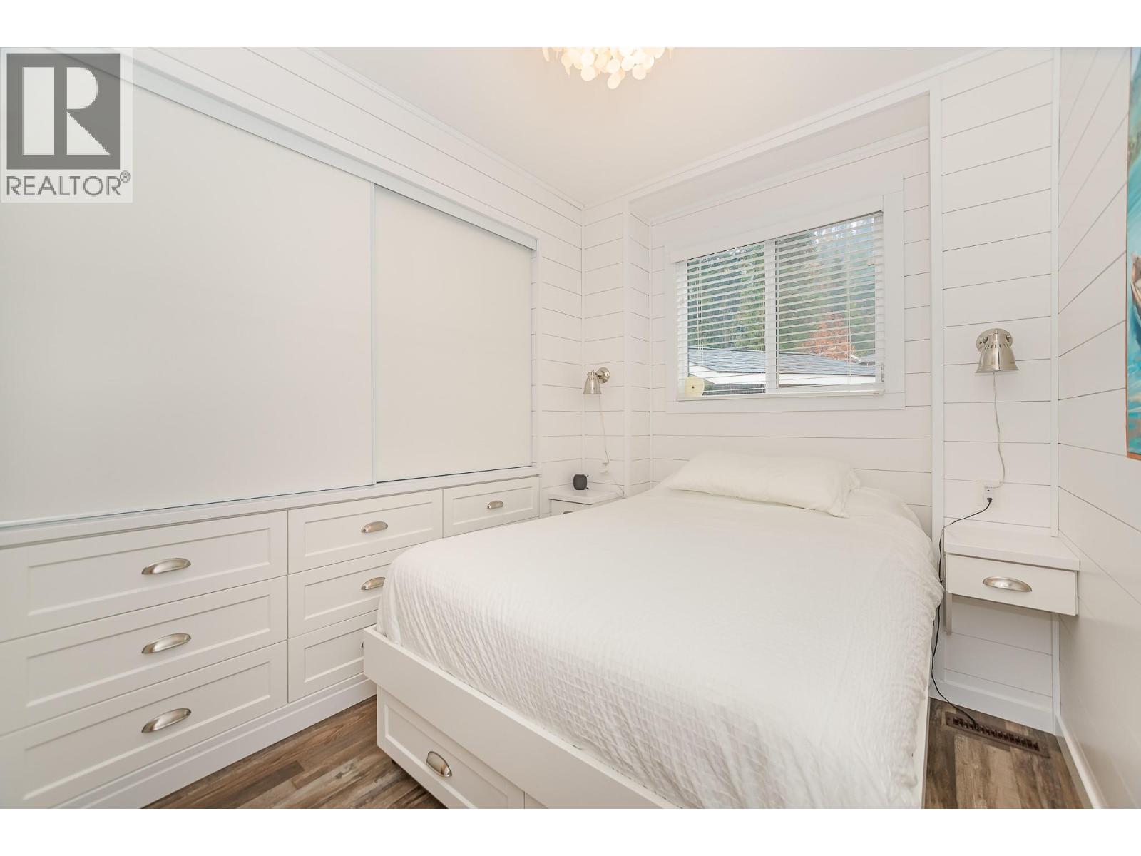 76 8843 97A Highway, Swansea Point