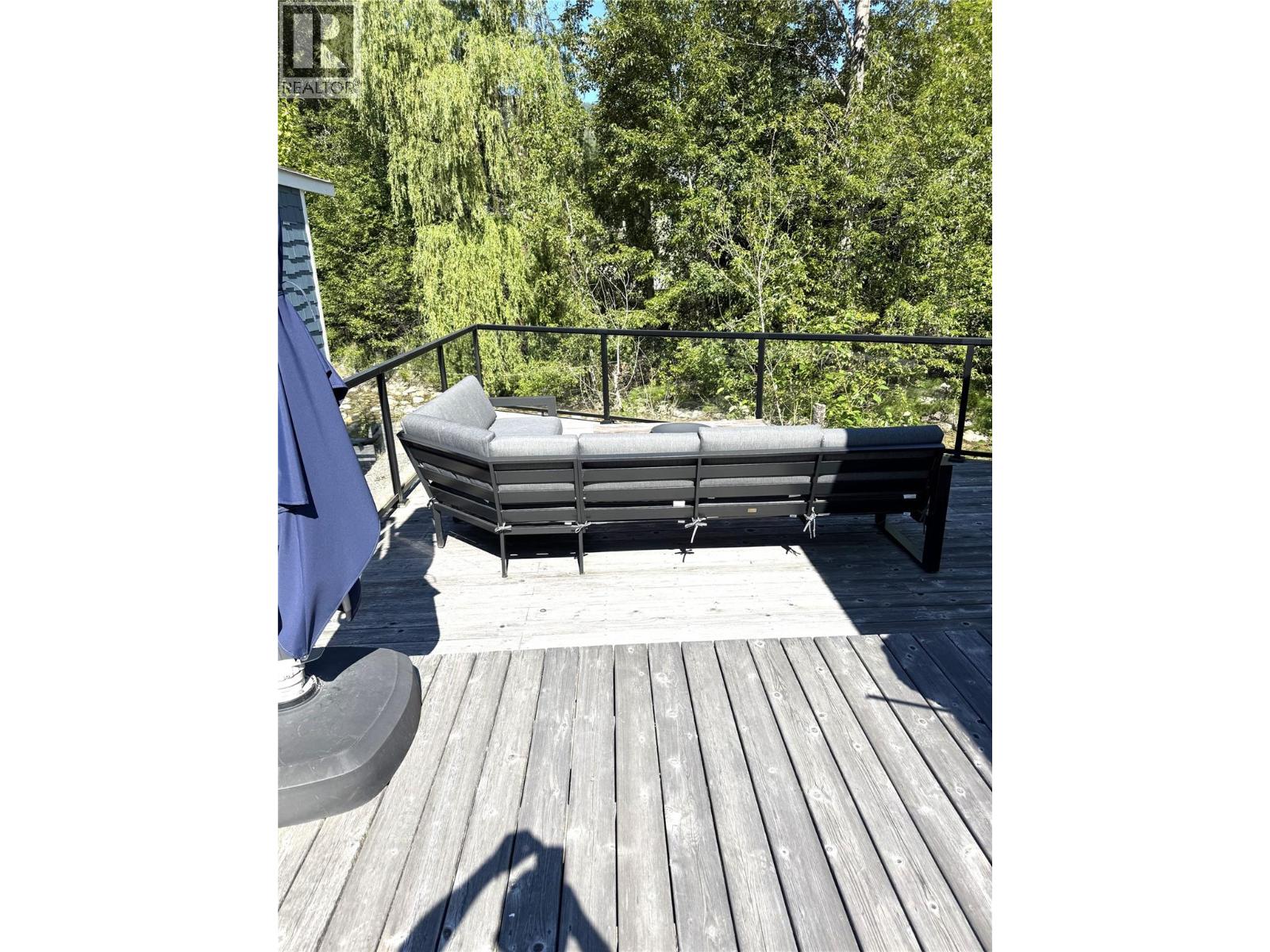 76 8843 97A Highway, Swansea Point