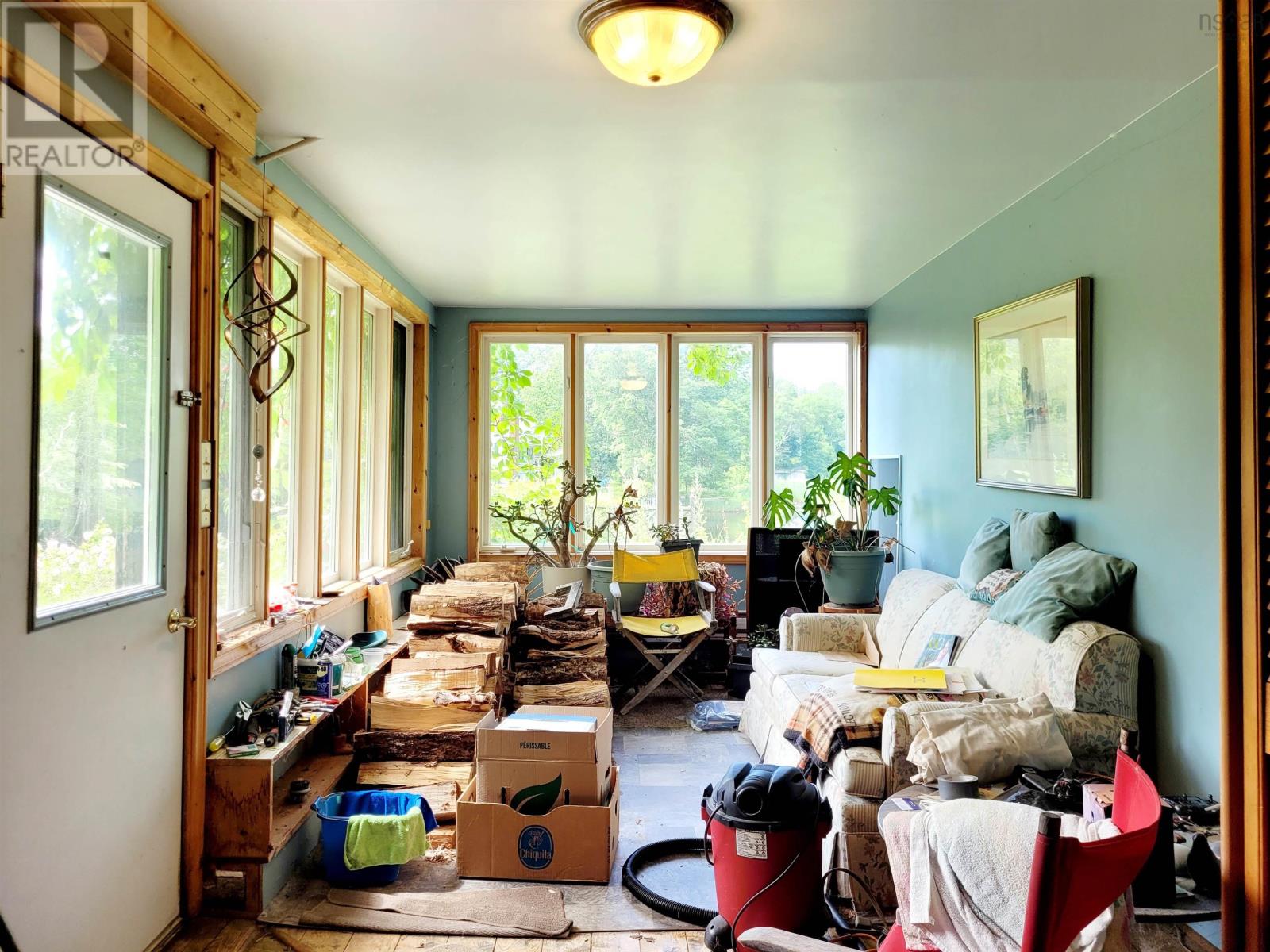 Property 15 of 43 of 221 Highway 8