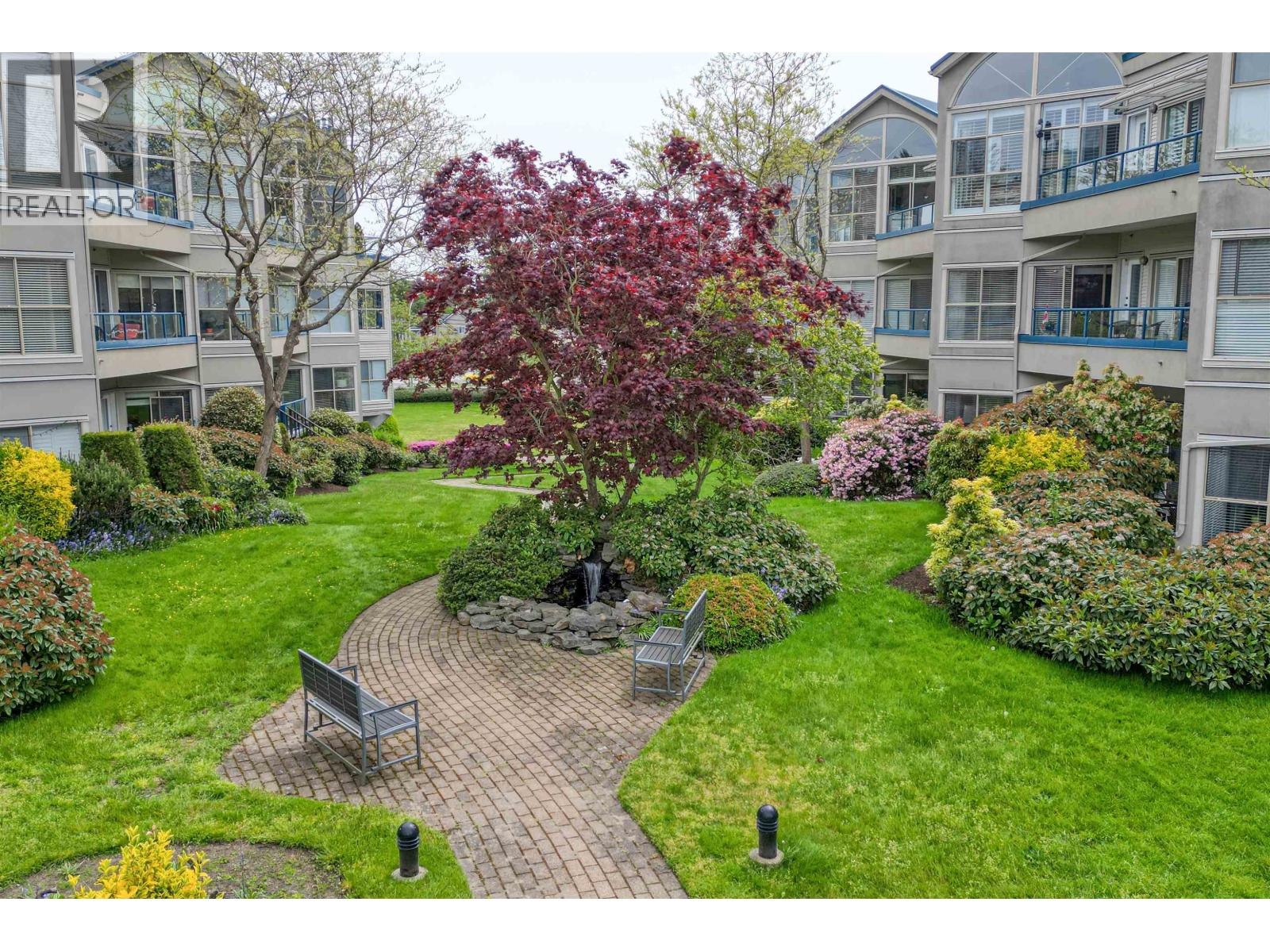 #304-4753 RIVER Road West, Ladner