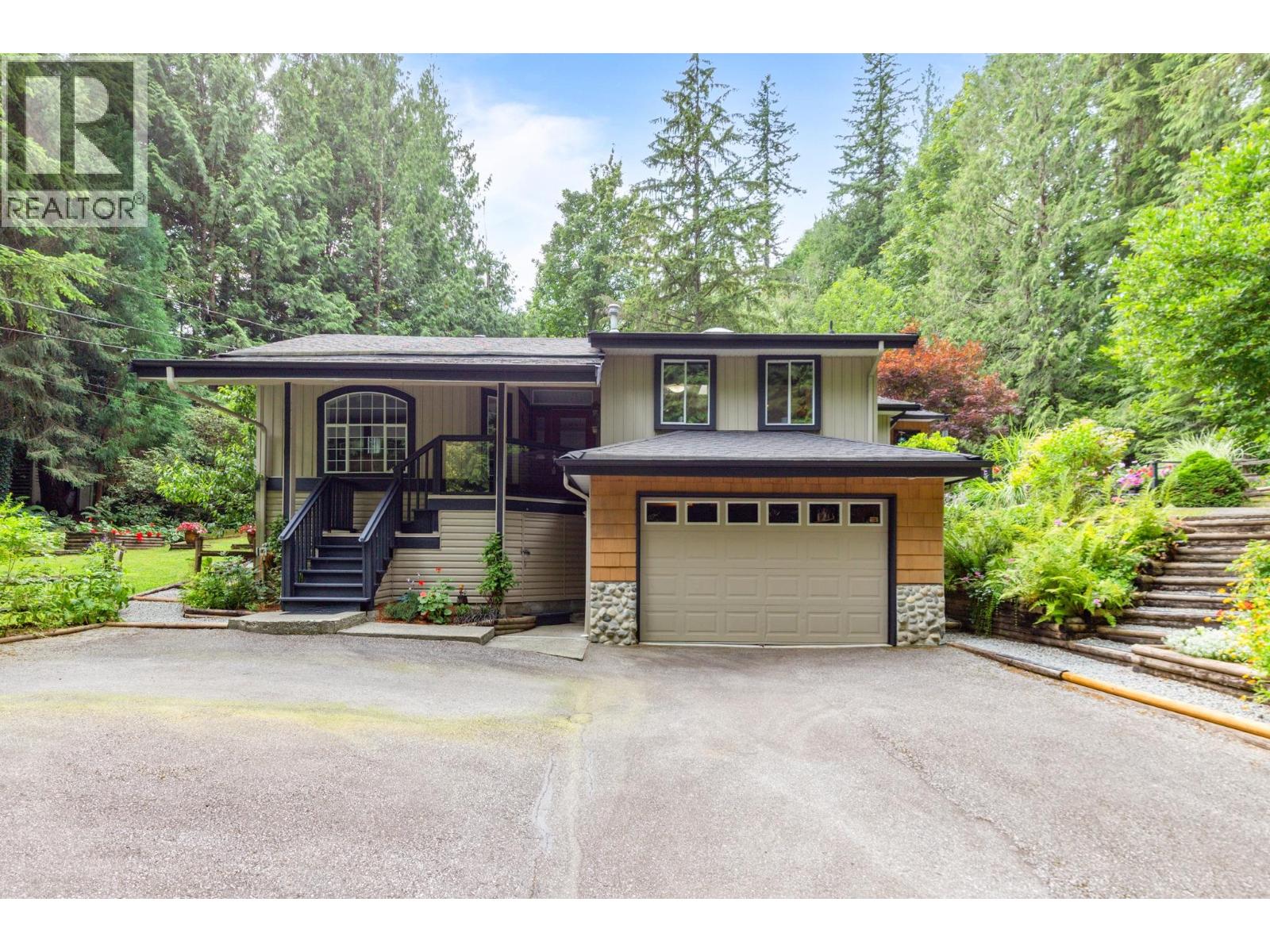 11193 284 STREET - Main photo, Maple Ridge, British Columbia