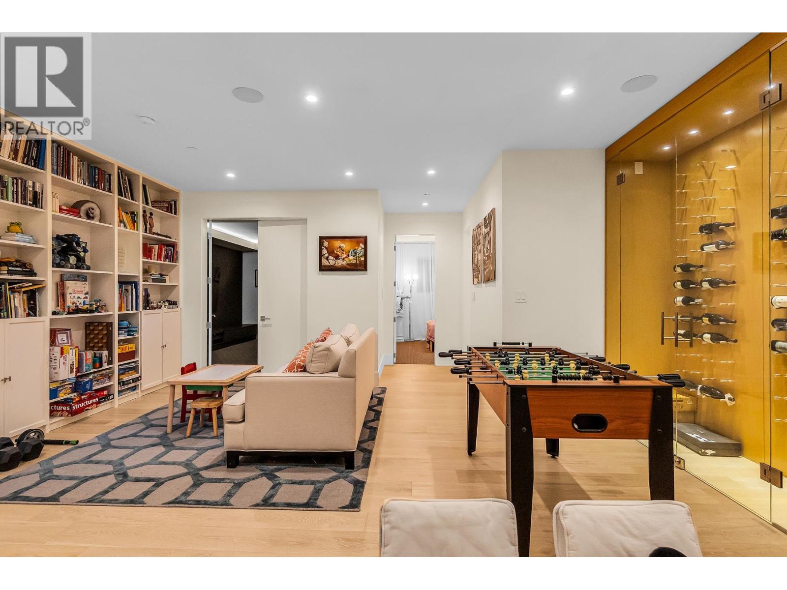 5141 SARITA AVENUE, North Vancouver