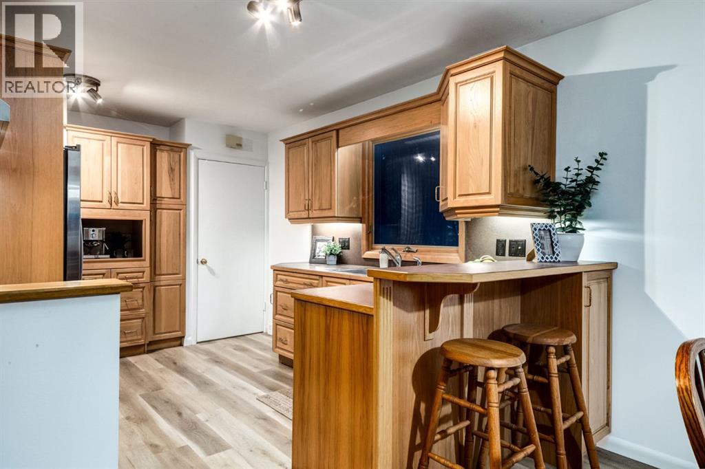 Single Family House Bungalow for Sale in  Thornburn Drive NW Thorncliffe Calgary 