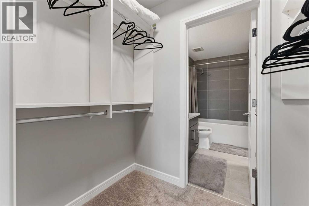 Single Family House for Sale in   Greenbriar Place NW Greenwood/Greenbriar Calgary 