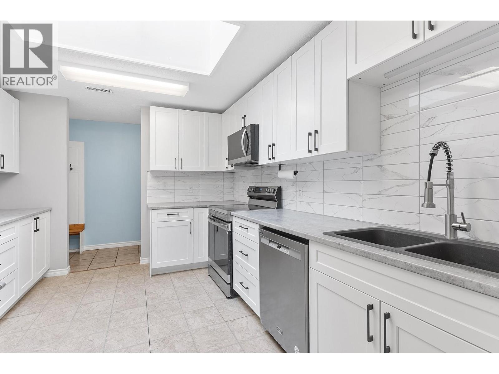 214 3020 Allenby Way, Vernon