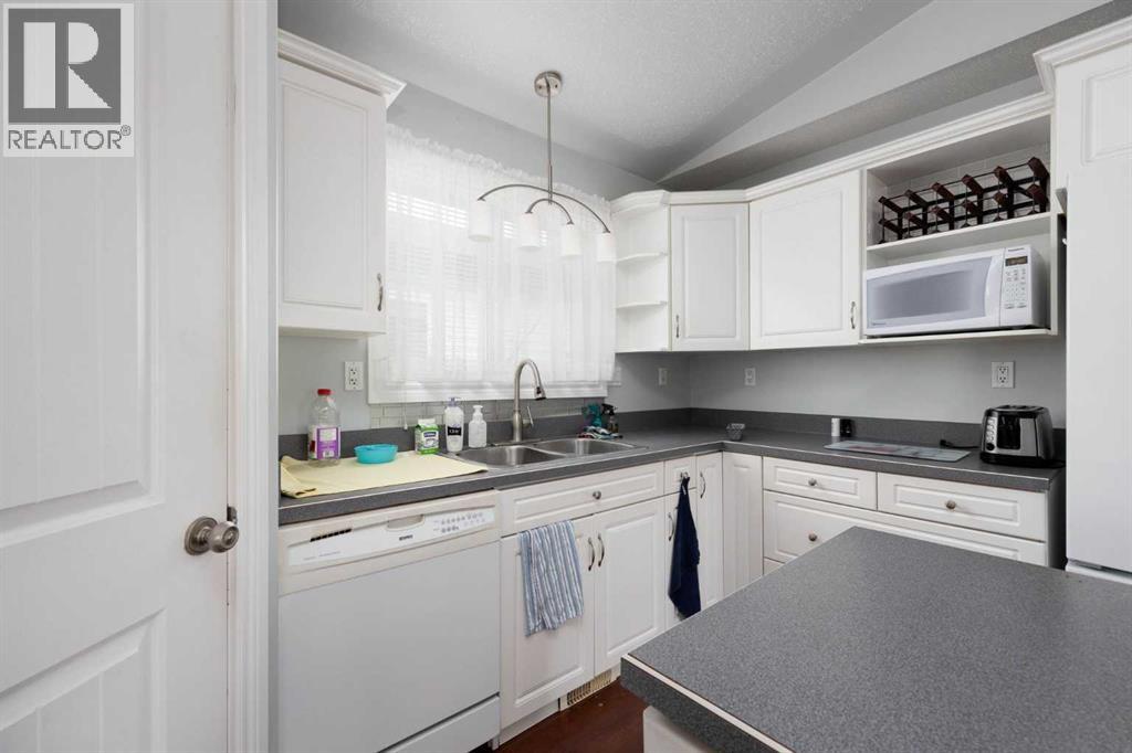 153 Balsam Way, Fort McMurray