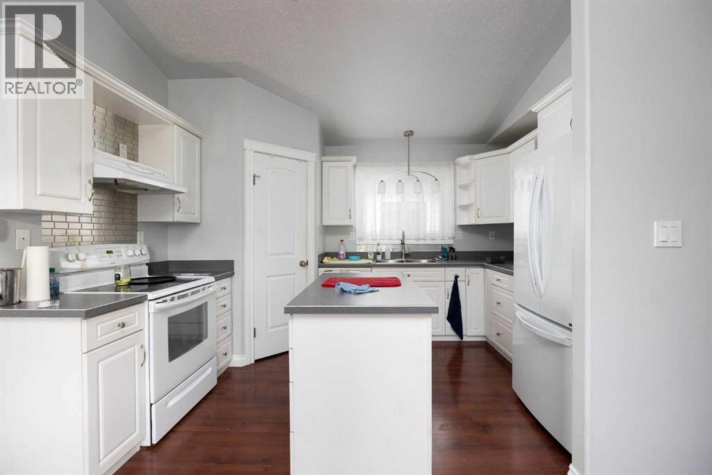 153 Balsam Way, Fort McMurray