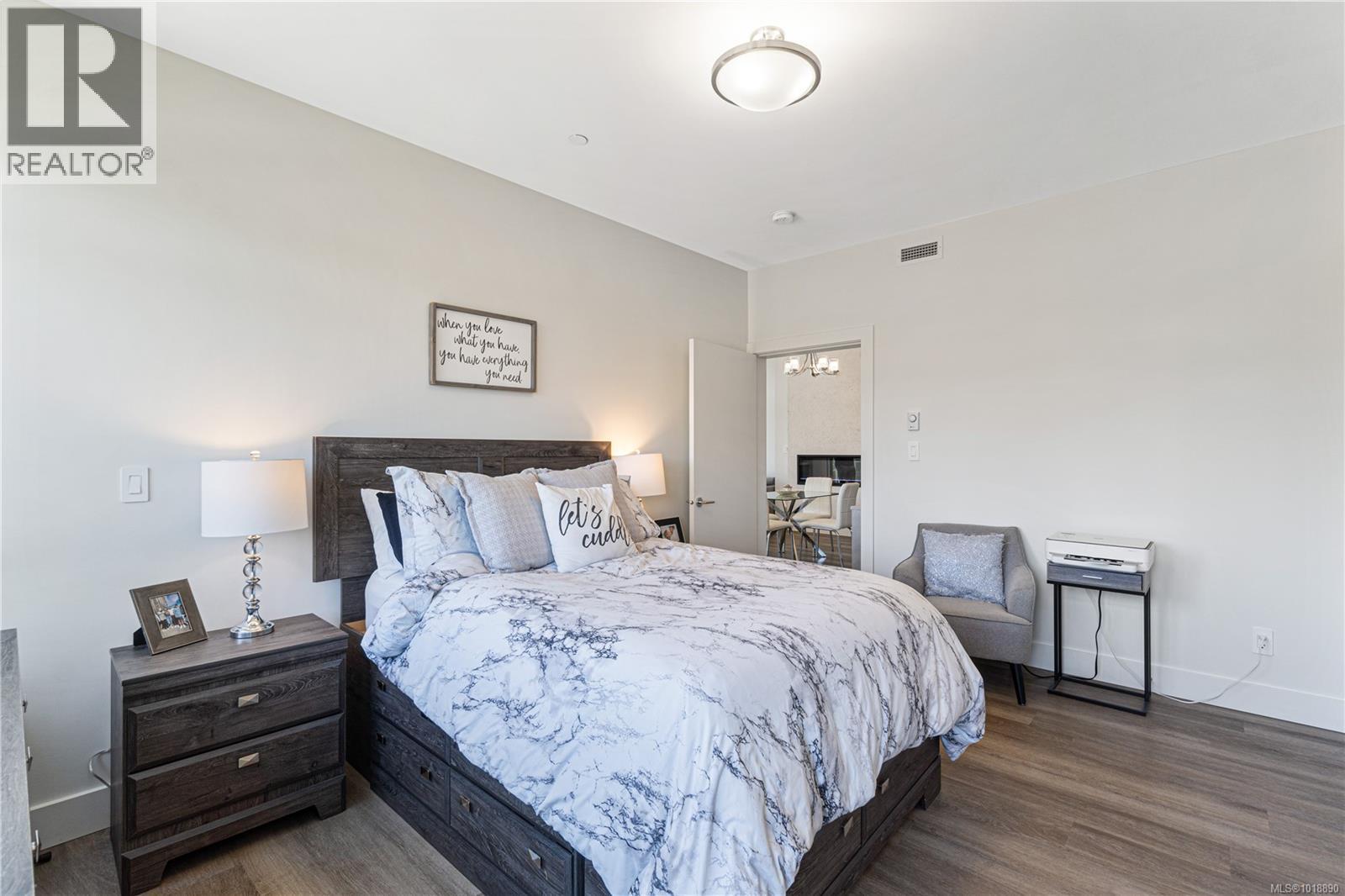 5 243 Corfield St S, Parksville