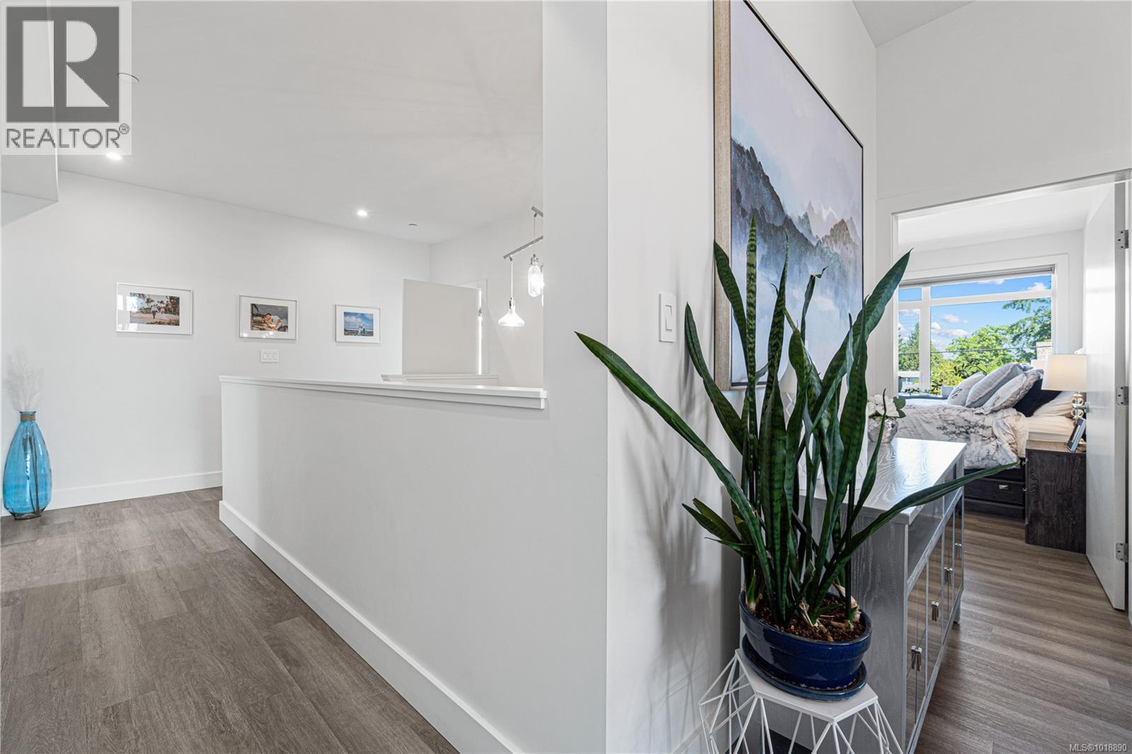 5 243 Corfield St S, Parksville