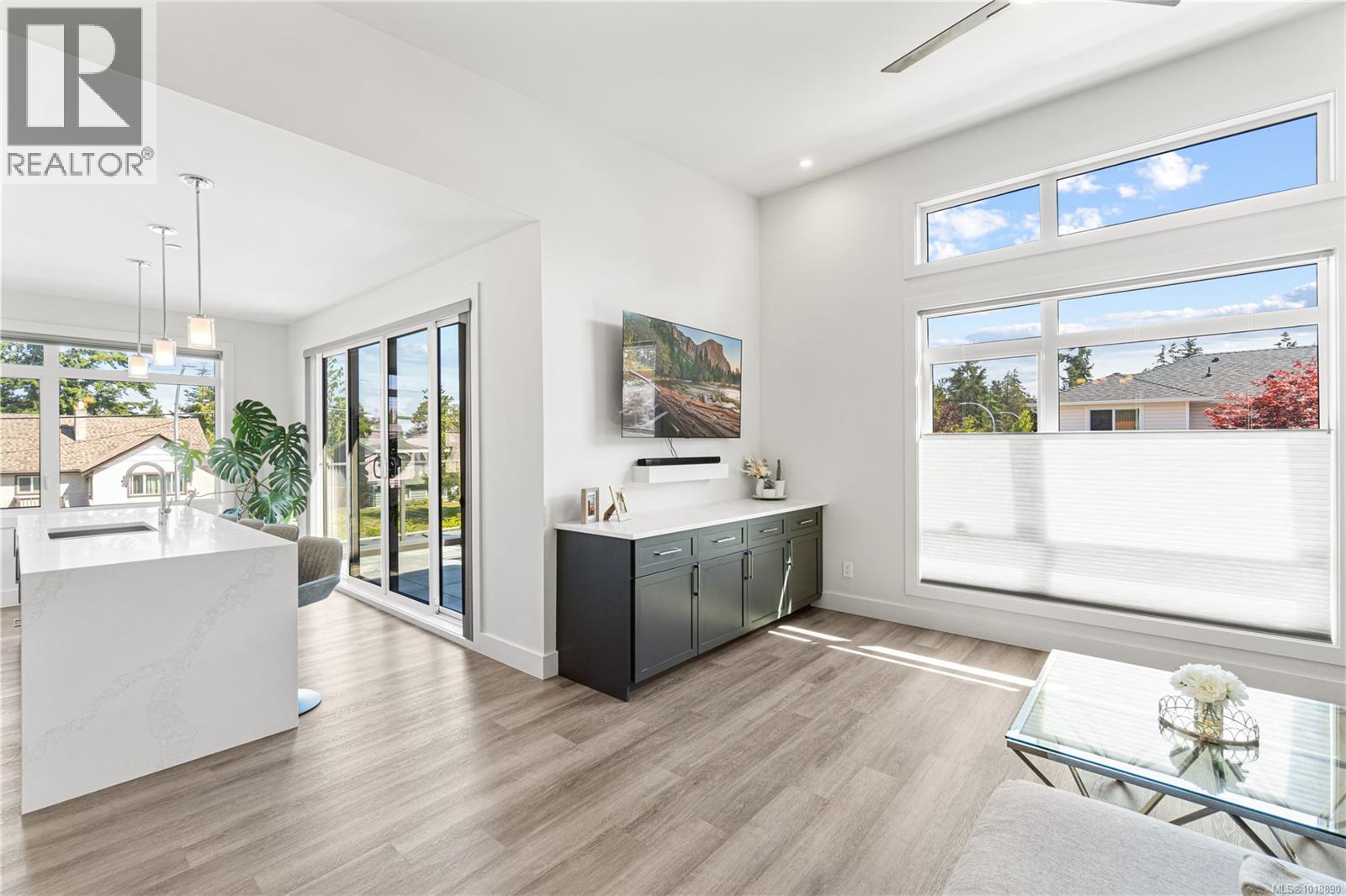 5 243 Corfield St S, Parksville