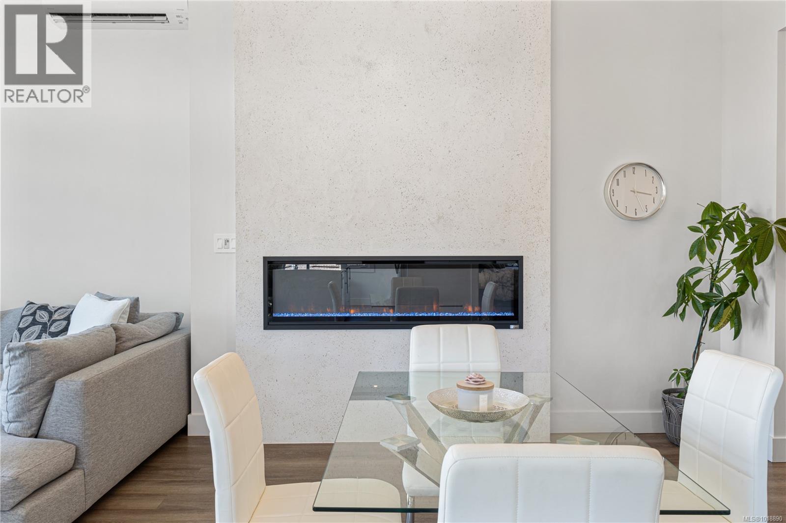 5 243 Corfield St S, Parksville