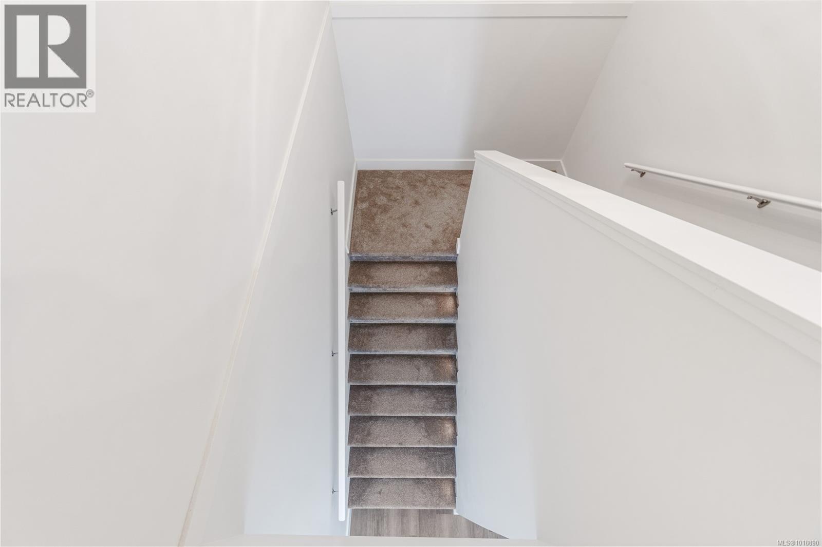 5 243 Corfield St S, Parksville