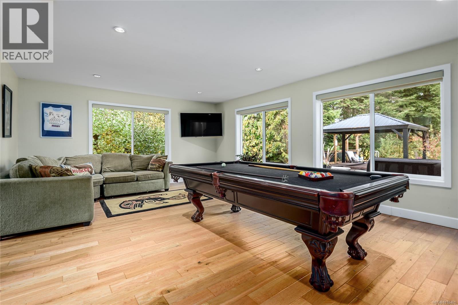 1230 Glen Urquhart Dr, Courtenay