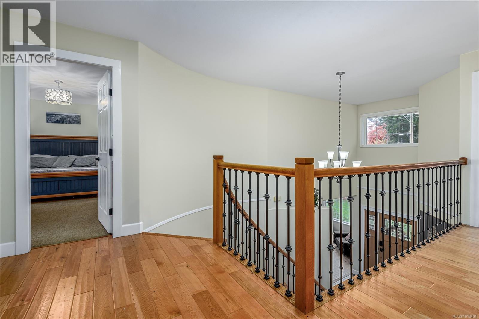 1230 Glen Urquhart Dr, Courtenay