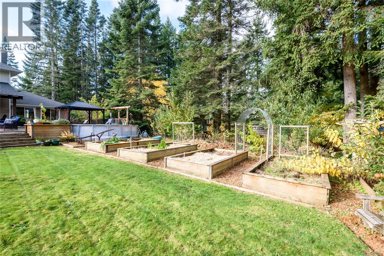 1230 Glen Urquhart Dr, Courtenay