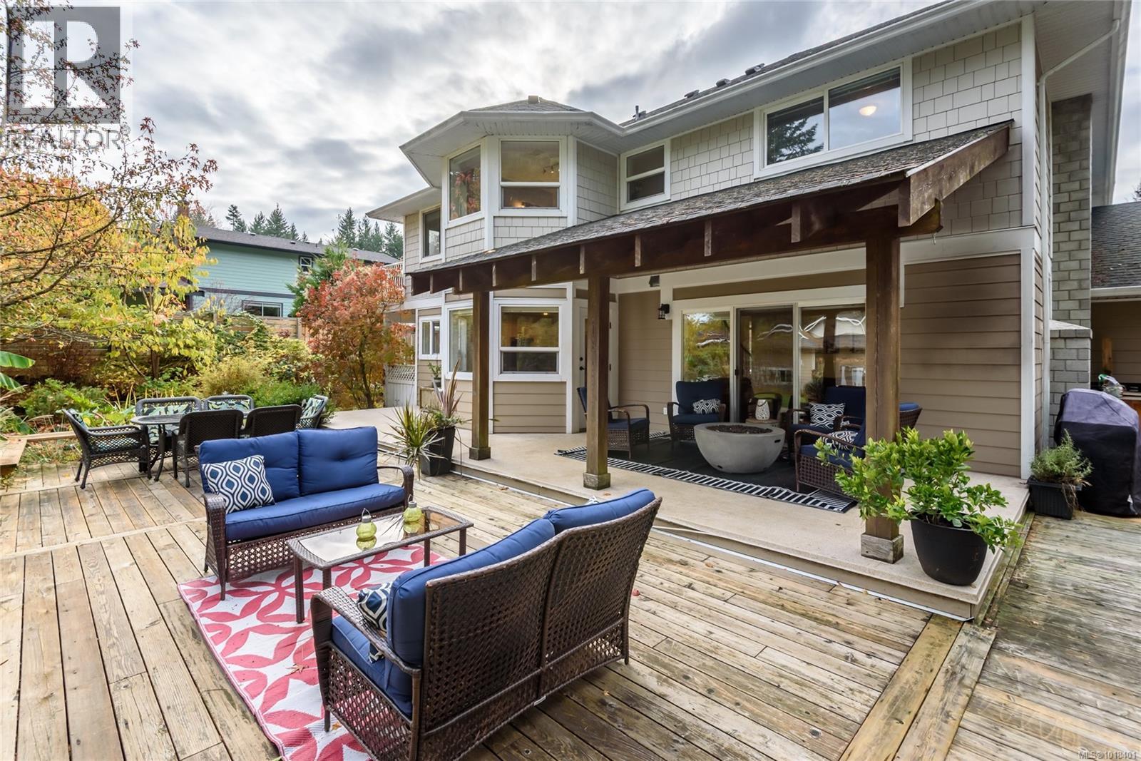 1230 Glen Urquhart Dr, Courtenay