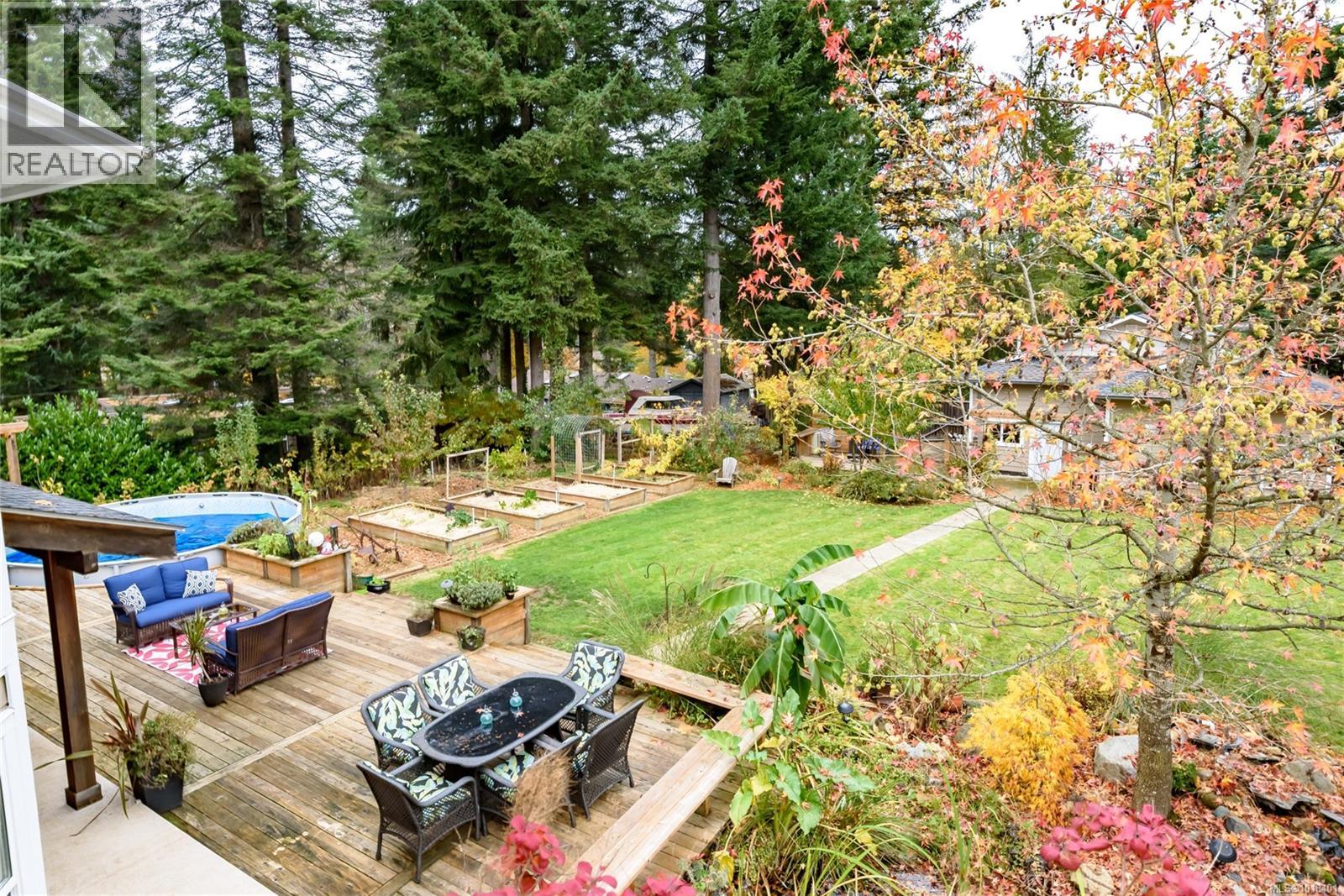 1230 Glen Urquhart Dr, Courtenay