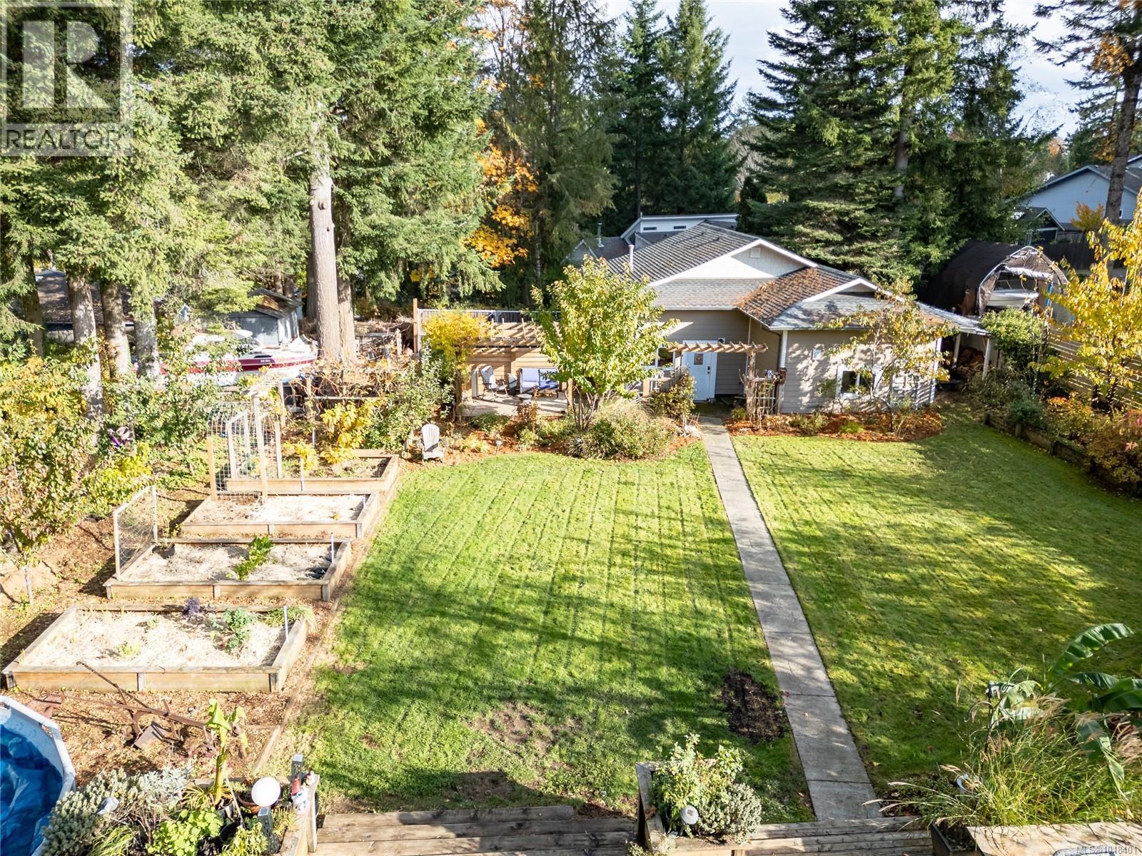 1230 Glen Urquhart Dr, Courtenay