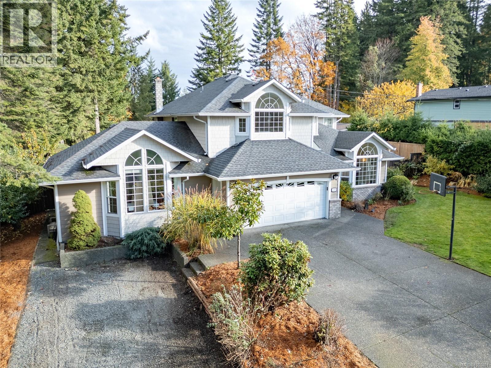 1230 Glen Urquhart Dr, Courtenay