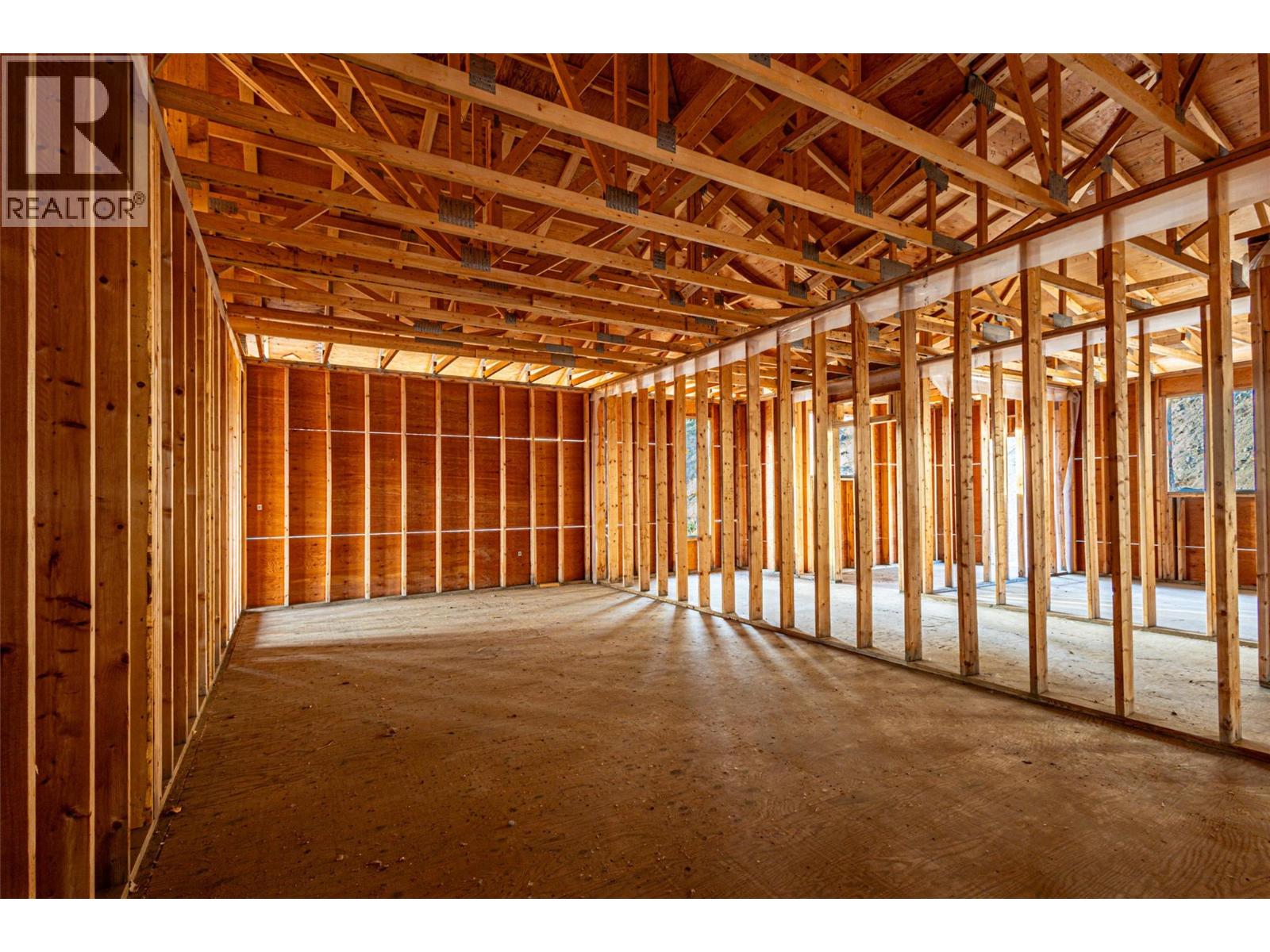  4976 Princeton Avenue, Peachland