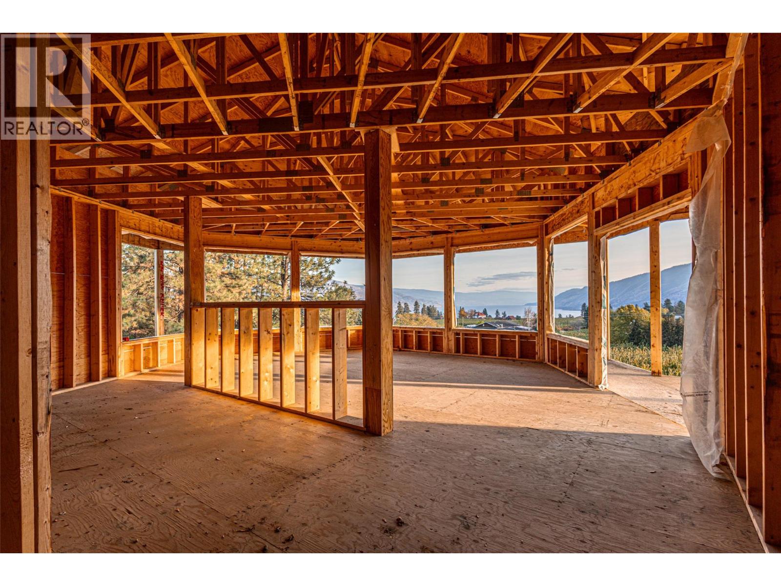  4976 Princeton Avenue, Peachland