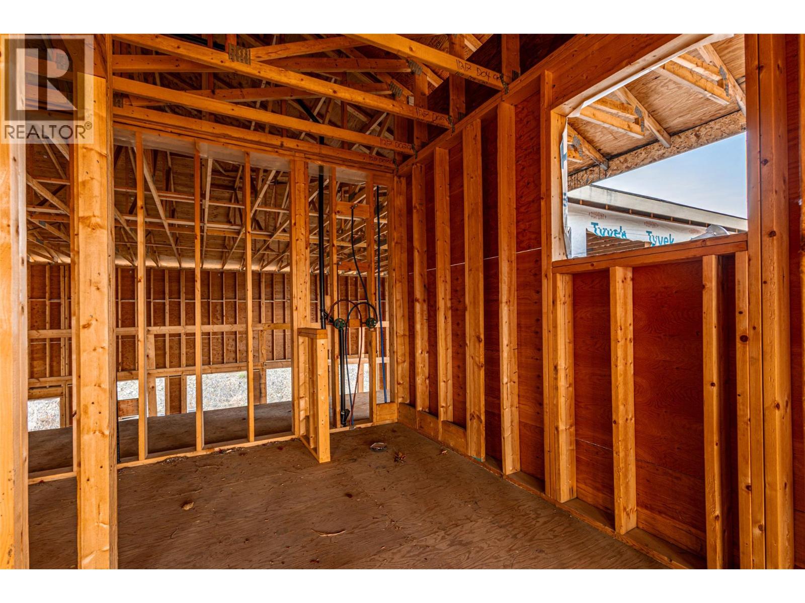  4976 Princeton Avenue, Peachland