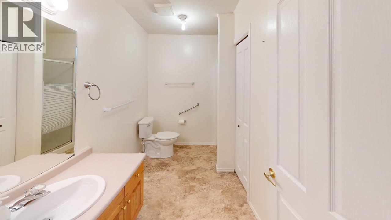 2210 Columbia Avenue Unit# 59, Castlegar