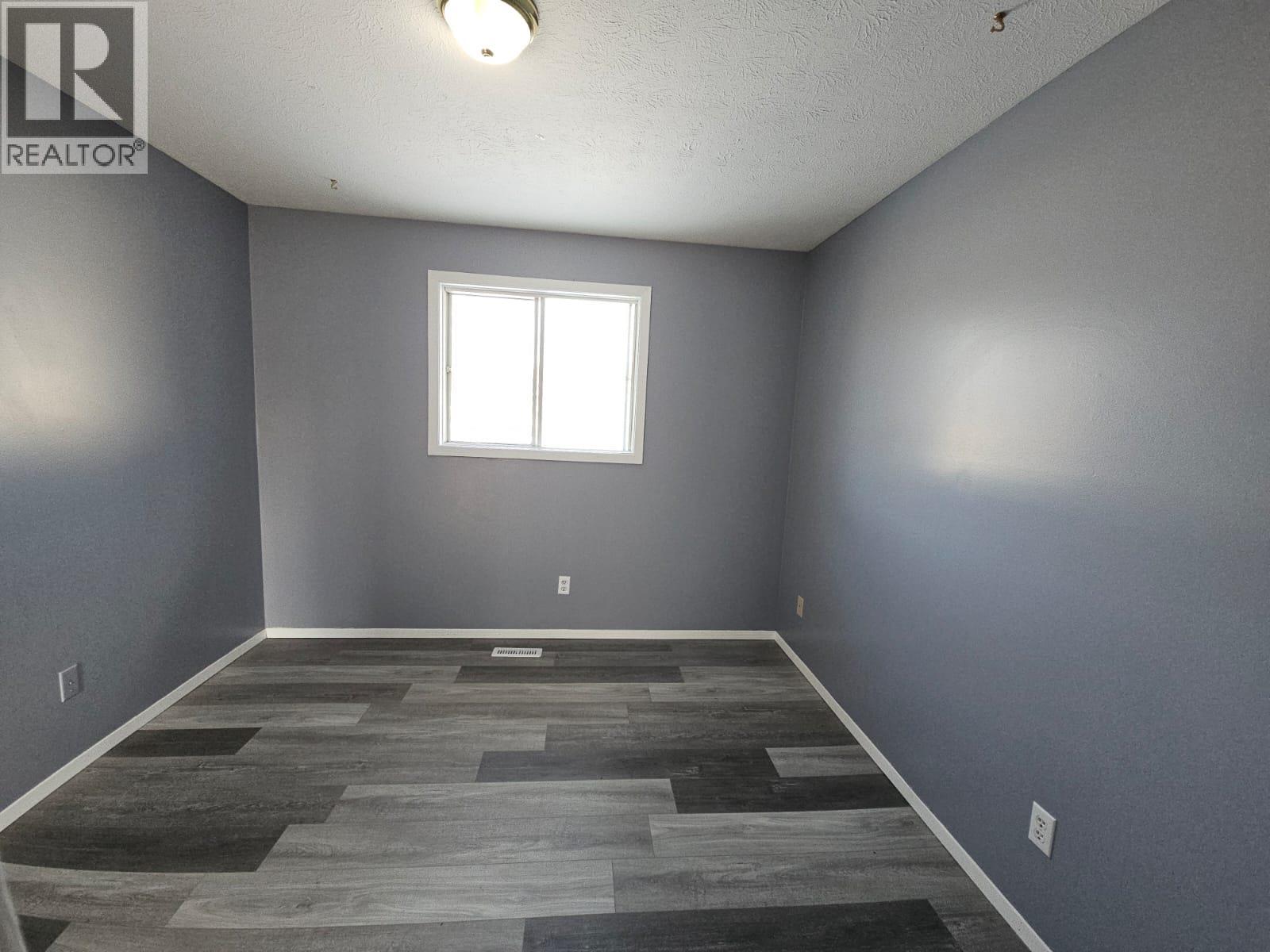 151 Valleyview Crescent, Tumbler Ridge