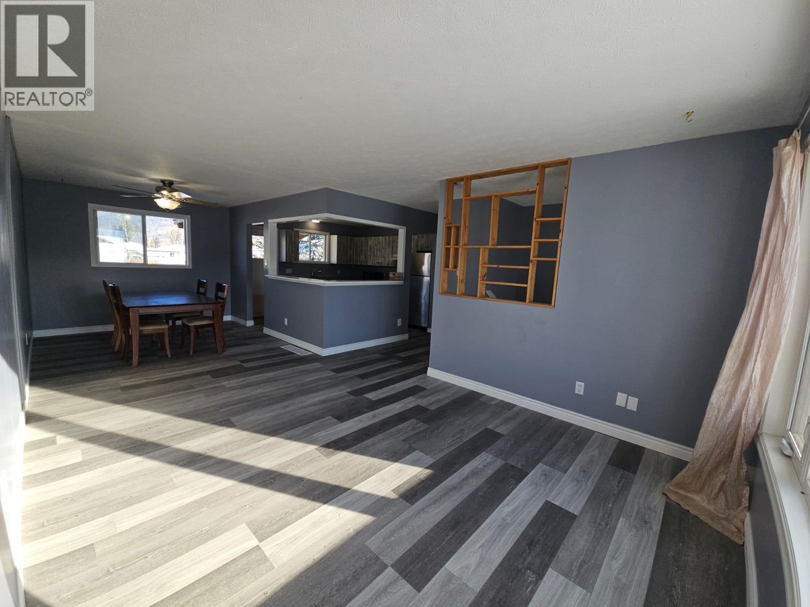 151 Valleyview Crescent, Tumbler Ridge