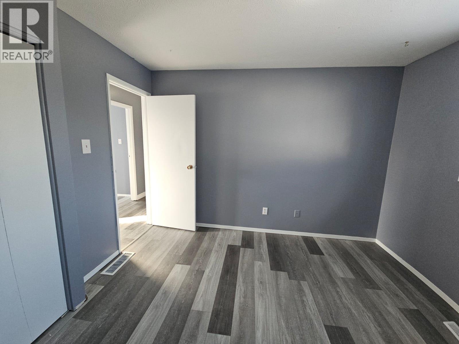 151 Valleyview Crescent, Tumbler Ridge