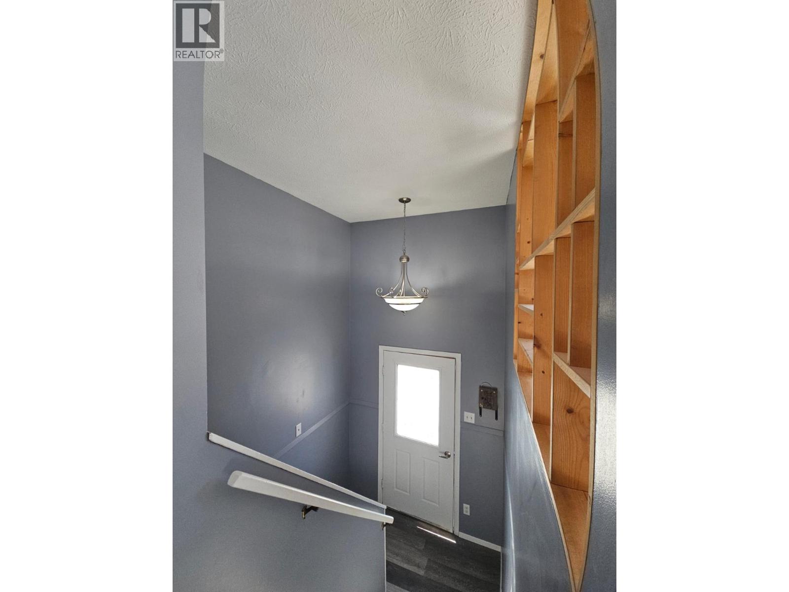 151 Valleyview Crescent, Tumbler Ridge