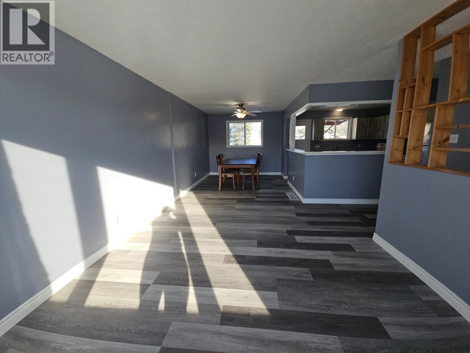 151 Valleyview Crescent, Tumbler Ridge