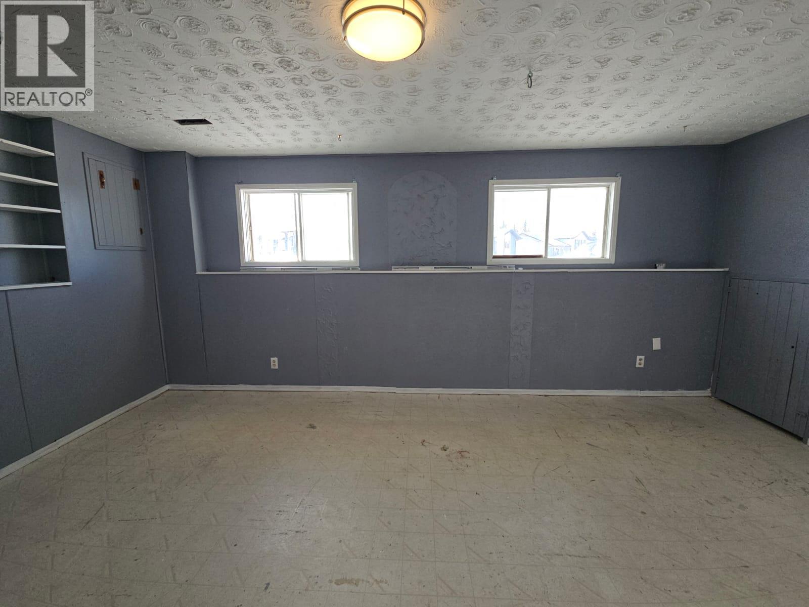 151 Valleyview Crescent, Tumbler Ridge