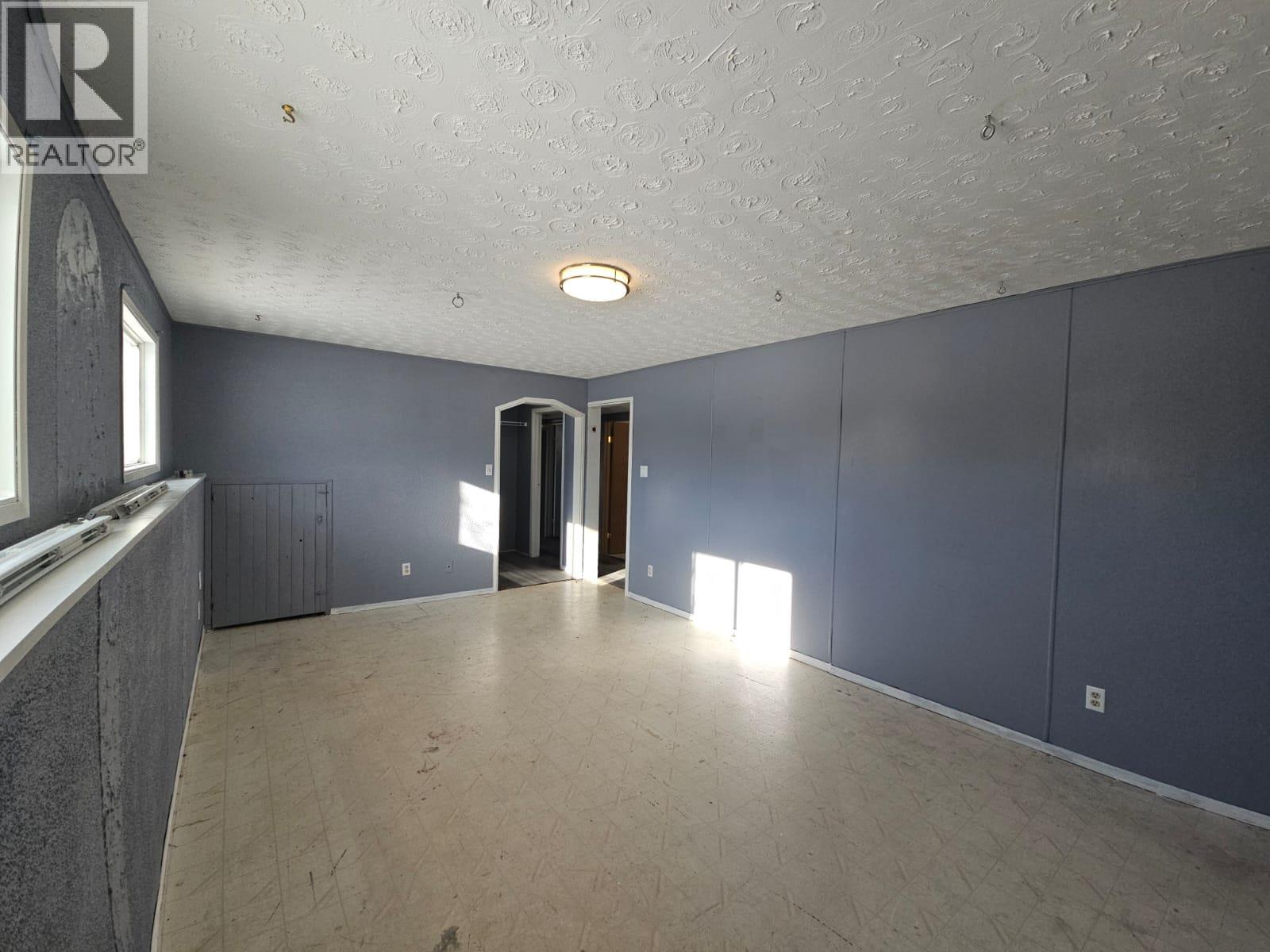 151 Valleyview Crescent, Tumbler Ridge