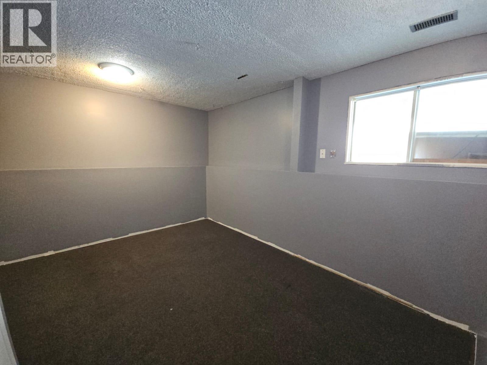 151 Valleyview Crescent, Tumbler Ridge