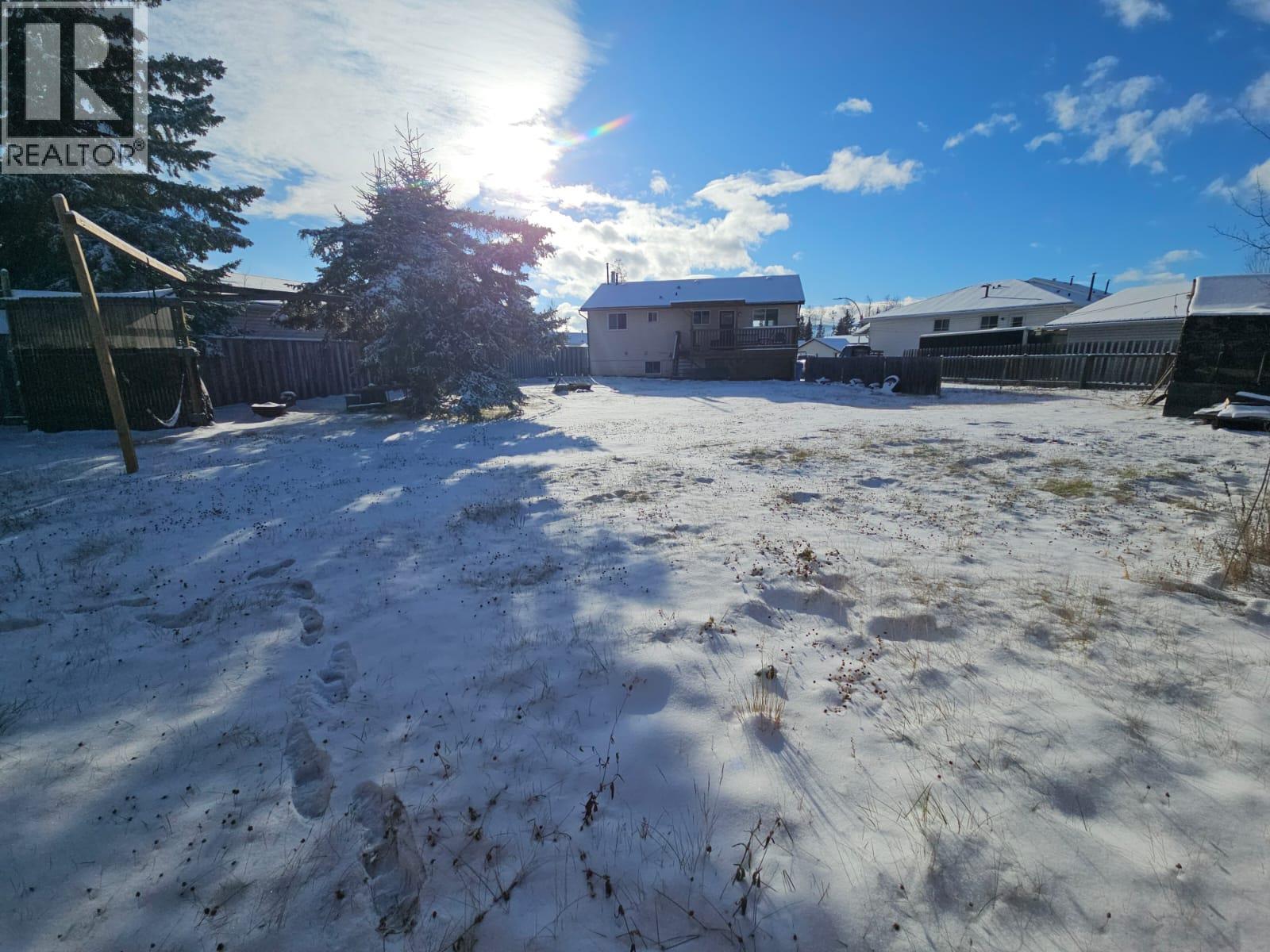 151 Valleyview Crescent, Tumbler Ridge