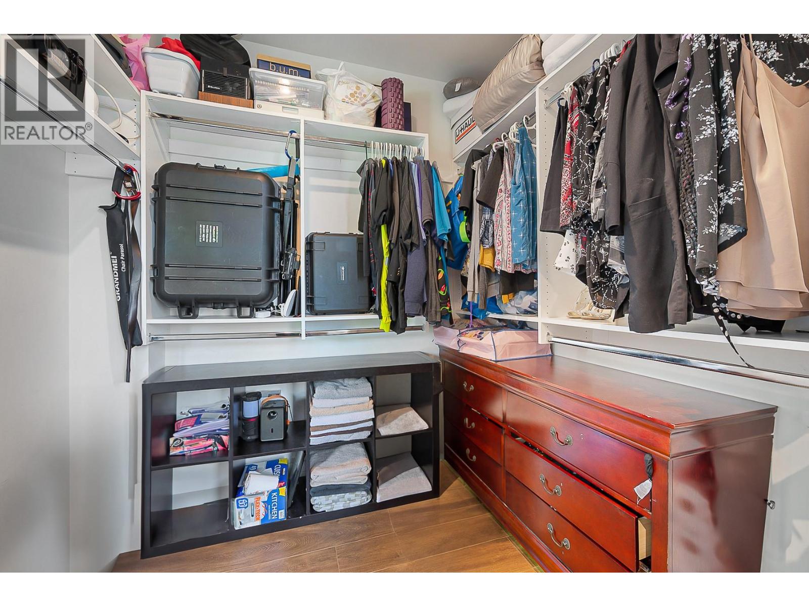 302 1925 Enterprise Way, Kelowna