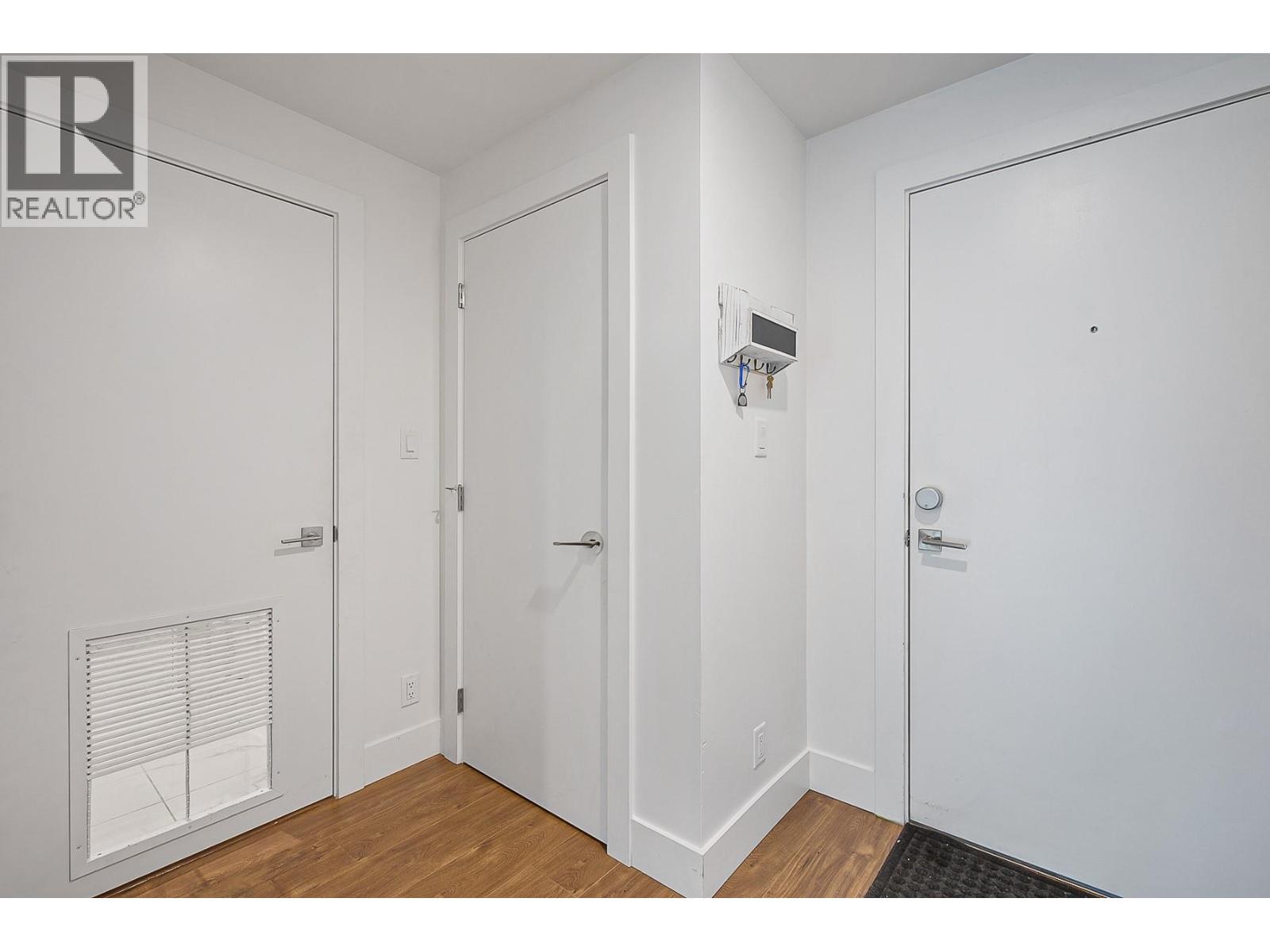 302 1925 Enterprise Way, Kelowna